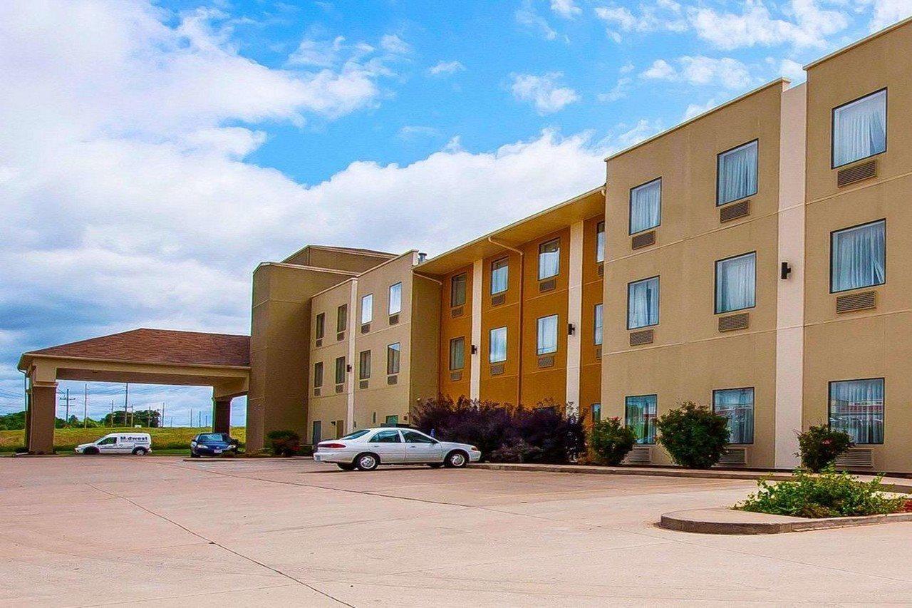Comfort Suites Jackson-Cape Girardeau Exterior foto